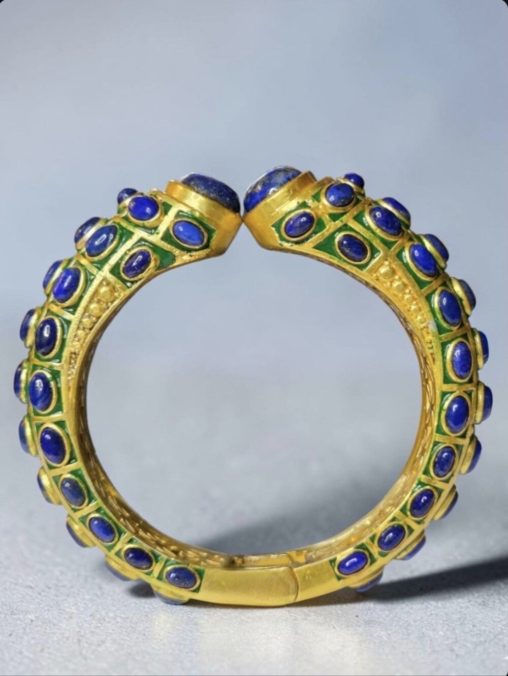 24k Gold Plated Chunky Emerald Enamel Lapis Lazuli Stone Clamper Bracelet - Picture 5 of 5